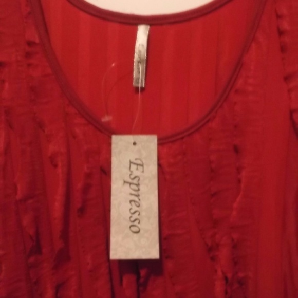 Red Ruffle Top * NWT - Picture 5 of 8